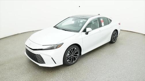 2025 Toyota Camry XLE
