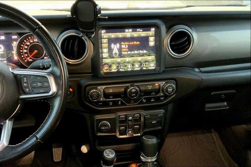 2020 Jeep Gladiator Overland