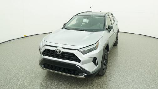 2025 Toyota RAV4 Hybrid SE