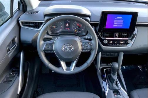 2024 Toyota Corolla Cross LE