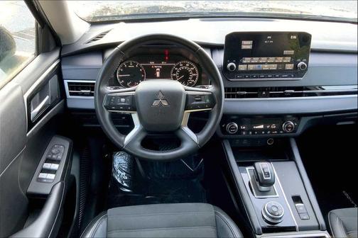 2024 Mitsubishi Outlander SE 2.5 S-AWC