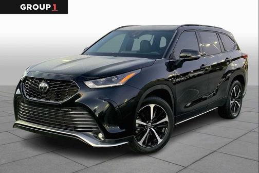 2022 Toyota Highlander XSE