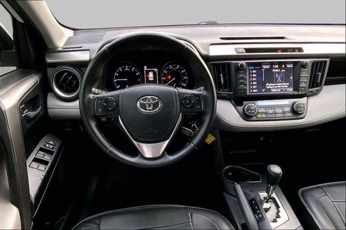Super White 2017 Toyota RAV4 XLE