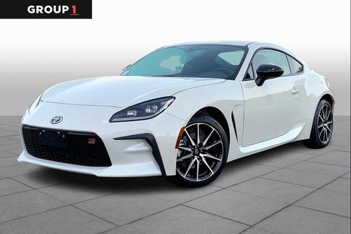 2025 Toyota GR86 Base