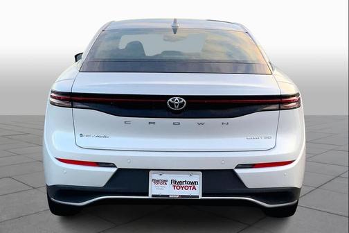 2024 Toyota Crown Limited