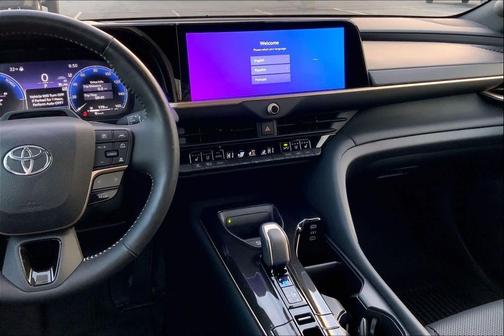 2024 Toyota Crown Limited