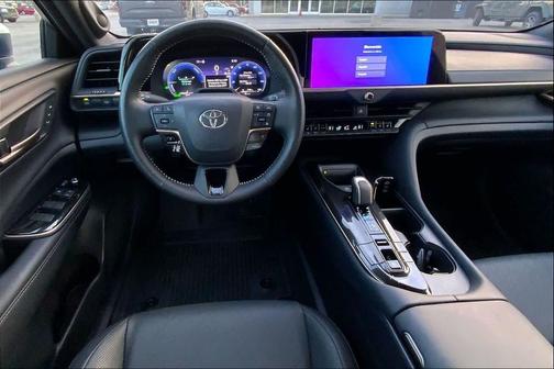 2024 Toyota Crown Limited