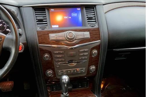 2017 Nissan Armada SL