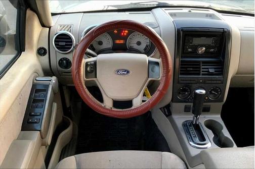 2007 Ford Explorer Sport Trac XLT