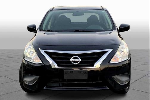 2018 Nissan Versa 1.6 S+