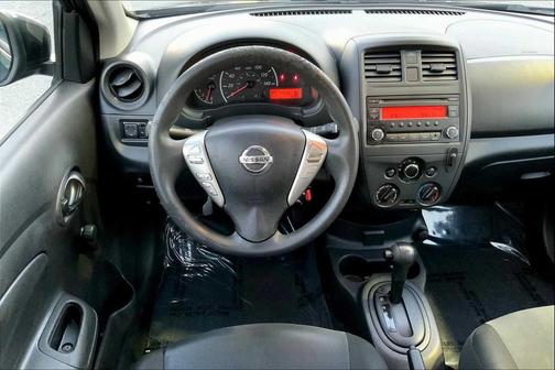 2018 Nissan Versa 1.6 S+