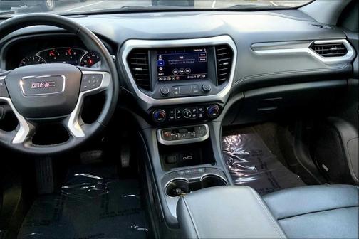 2023 GMC Acadia FWD SLT