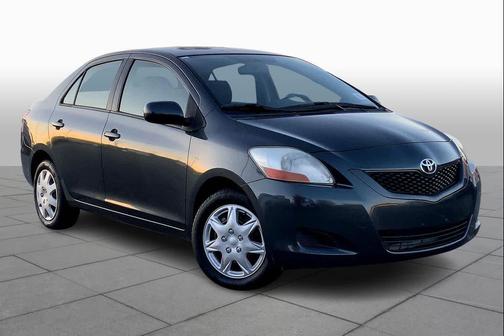 2010 Toyota Yaris Base