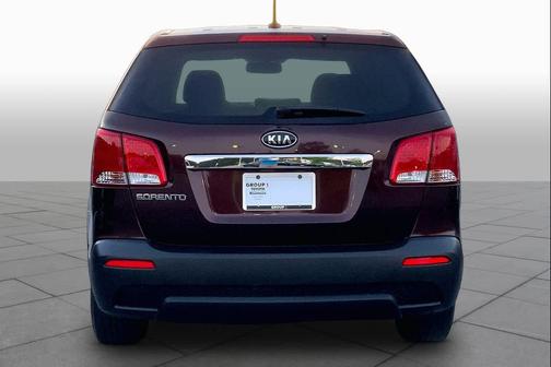 Dark Cherry 2012 Kia Sorento LX