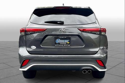 2022 Toyota Highlander XSE