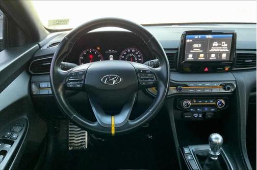 2019 Hyundai Veloster Base