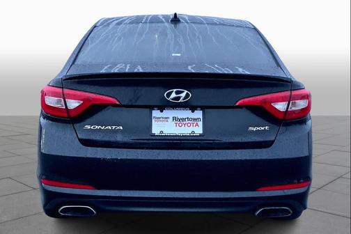2016 Hyundai SONATA Sport