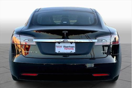 2016 Tesla Model S 90D