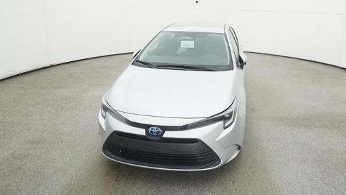 2025 Toyota Corolla Hybrid SE