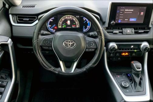 2023 Toyota RAV4 Hybrid XLE Premium