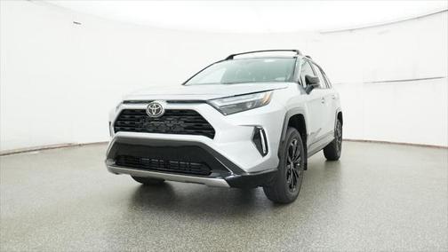2025 Toyota RAV4 Hybrid SE