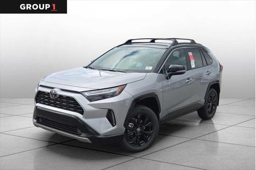 2025 Toyota RAV4 Hybrid SE
