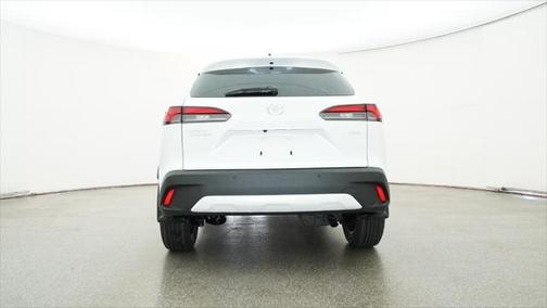 2025 Toyota Corolla Cross XLE