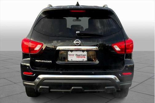 2019 Nissan Pathfinder S