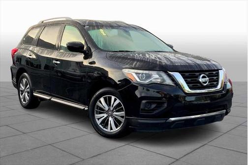 2019 Nissan Pathfinder S