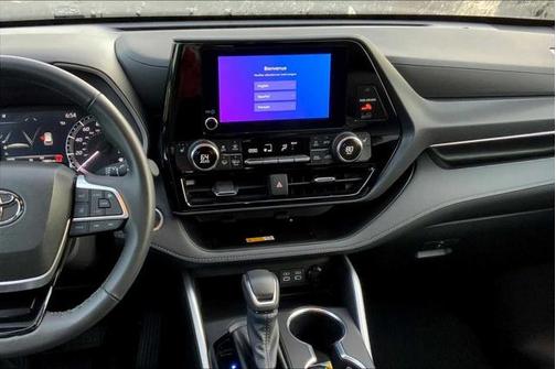 2024 Toyota Highlander XSE