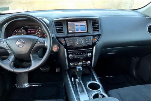 2013 Nissan Pathfinder SV