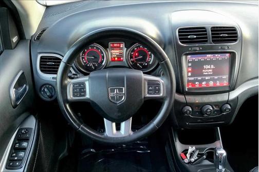 2018 Dodge Journey Crossroad