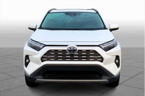 2023 Toyota RAV4 Hybrid SE