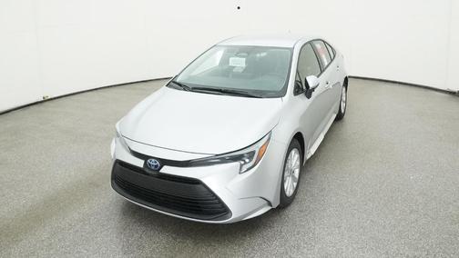 2025 Toyota Corolla Hybrid SE
