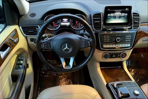 2017 Mercedes-Benz GLS 450 4MATIC