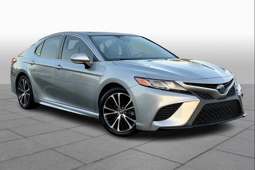 2019 Toyota Camry Hybrid SE