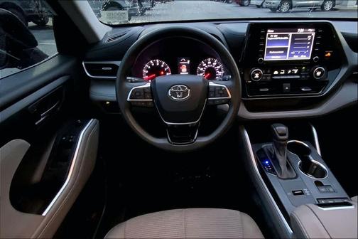 2021 Toyota Highlander L