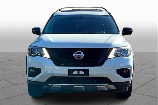 2019 Nissan Pathfinder SL