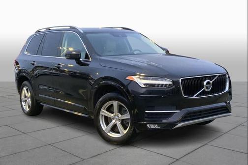 2017 Volvo XC90 T5 Momentum