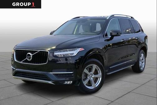 2017 Volvo XC90 T5 Momentum