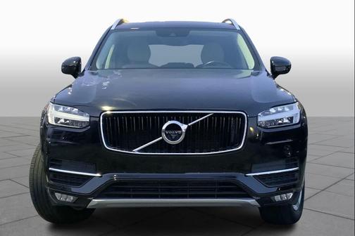 2017 Volvo XC90 T5 Momentum