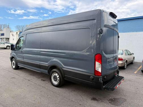 2019 Ford Transit-250 Base