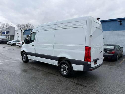2025 Mercedes-Benz Sprinter 2500 Standard Roof