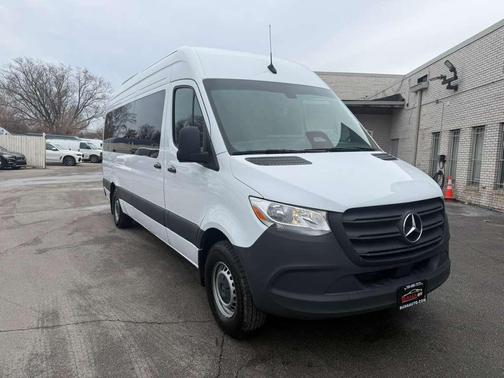 2025 Mercedes-Benz Sprinter 2500 High Roof