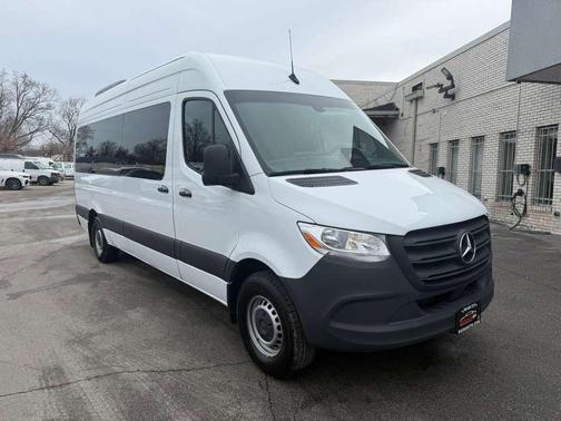 2025 Mercedes-Benz Sprinter 2500 High Roof