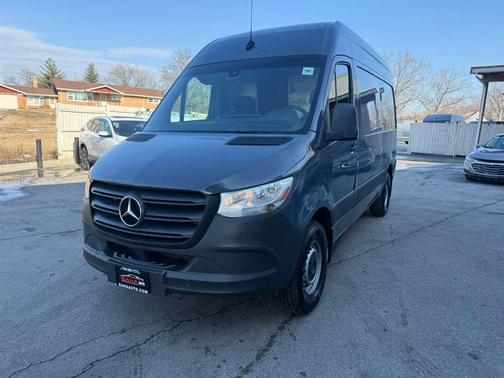 2019 Mercedes-Benz Sprinter 2500 Standard Roof