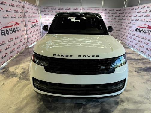 Santorini Black Metallic 2023 Land Rover Range Rover P530 SE