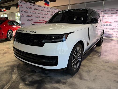 Santorini Black Metallic 2023 Land Rover Range Rover P530 SE