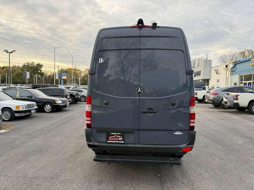 2018 Mercedes-Benz Sprinter 2500 Standard Roof