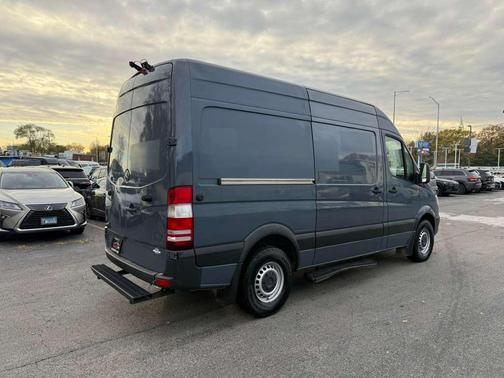 2018 Mercedes-Benz Sprinter 2500 Standard Roof
